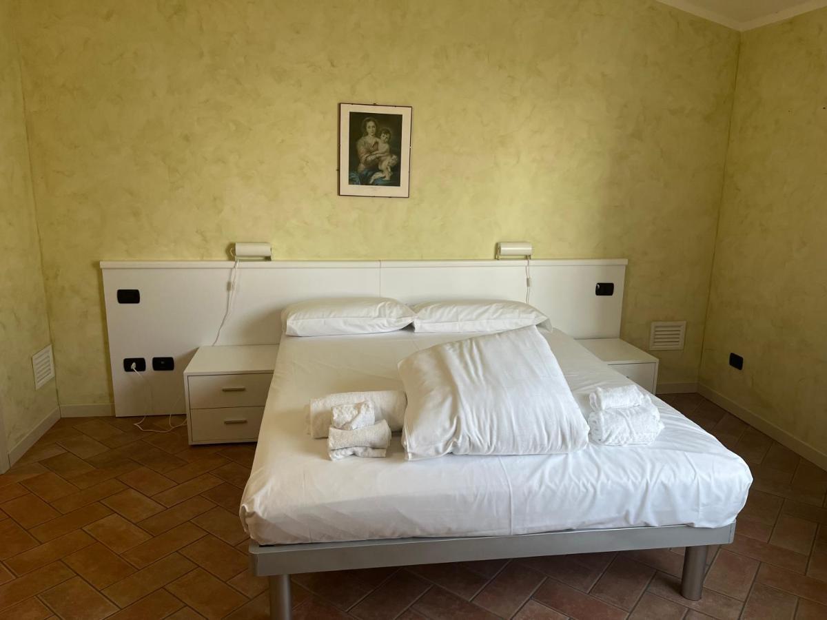 Piamarta Apartments Toscolano Maderno Ngoại thất bức ảnh