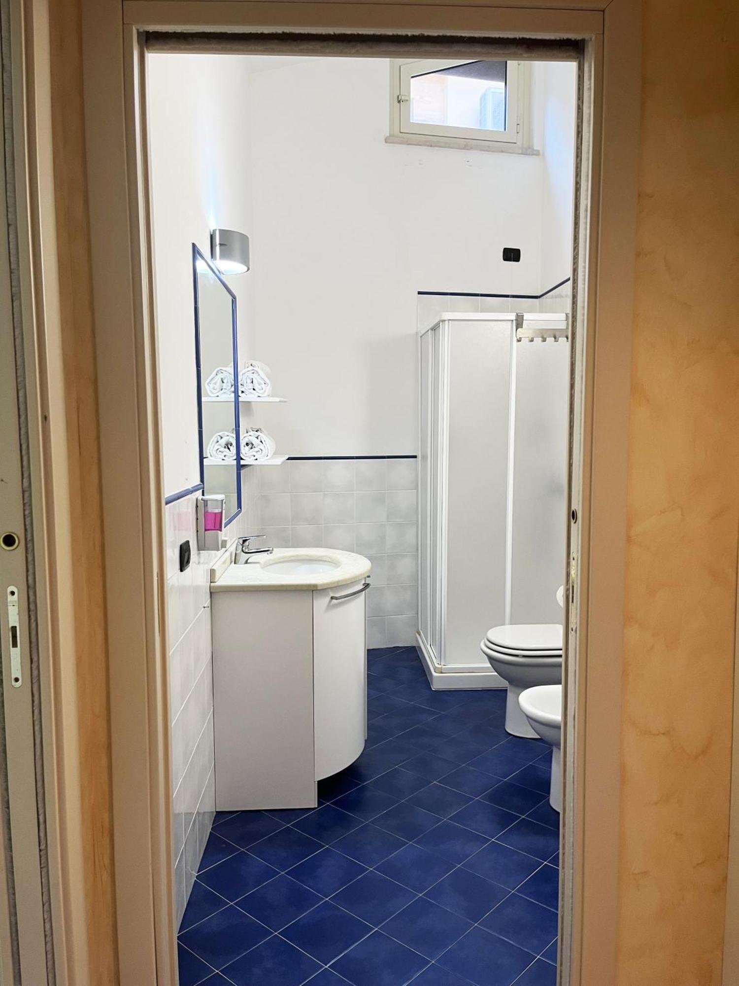 Piamarta Apartments Toscolano Maderno Phòng bức ảnh